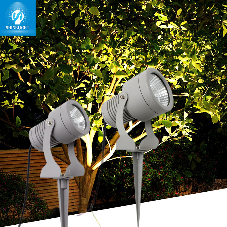 đèn cắm cỏ chiếu cây nhôm