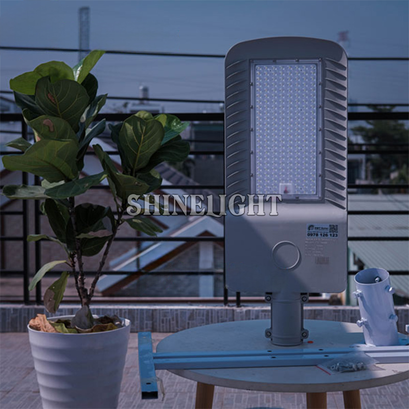 Đèn đường năng lượng mặt trời SL-CTB40 Đèn đường năng lượng mặt trời SL-CTB40