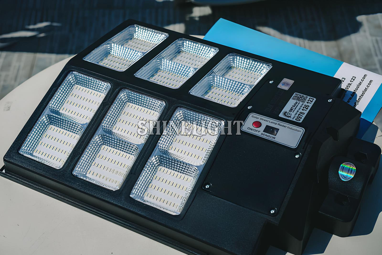 Đèn đường năng lượng mặt trời SL-PV300