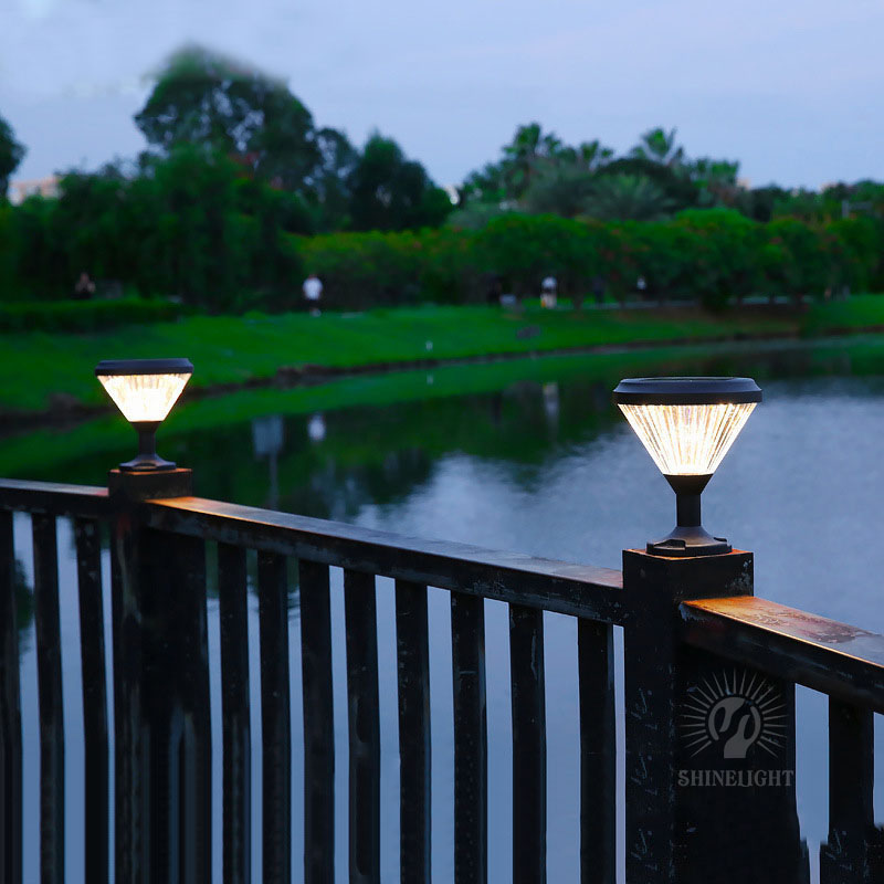 Đèn nấm sân vườn