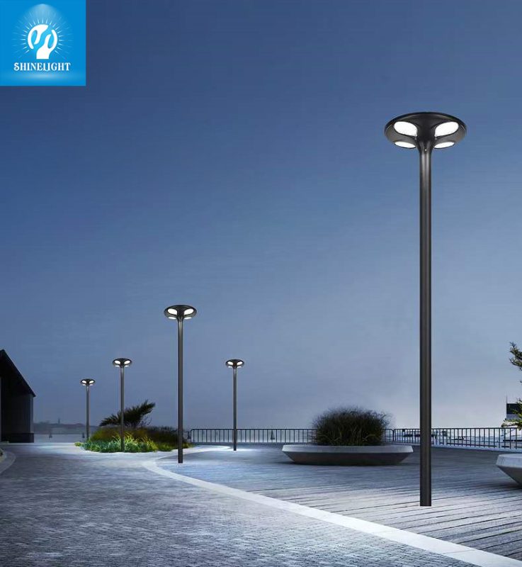 đèn năng lượng mặt trời 30W