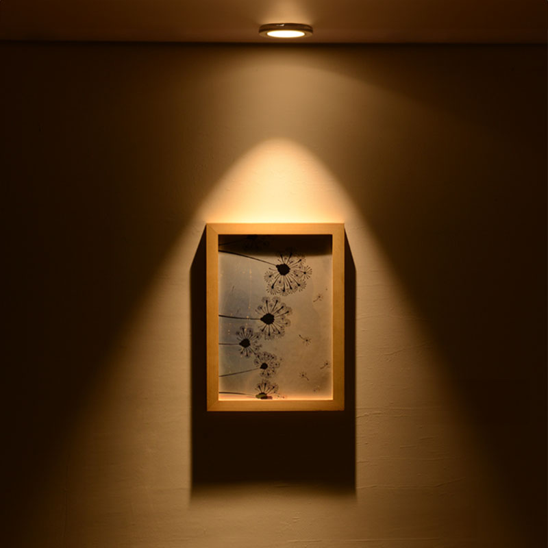 Đèn âm trần hiện đại