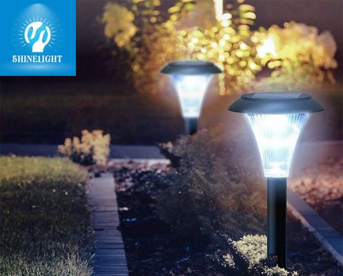 Đèn cắm cỏ năng lượng mặt trời