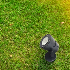 den-cam-co-slcrc15-3 Đèn cắm cỏ SLCRC15