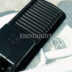 den-duong-nang-luong-mat-troi-jd-699-5 Đèn đường năng lượng mặt trời SL-JD699