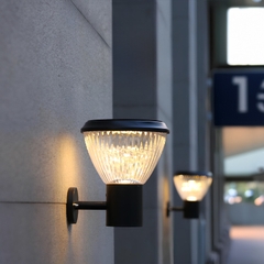 den-gan-tuong-nlmt-sl-wll04-2 Đèn gắn tường năng lượng mặt trời SL-WLL04