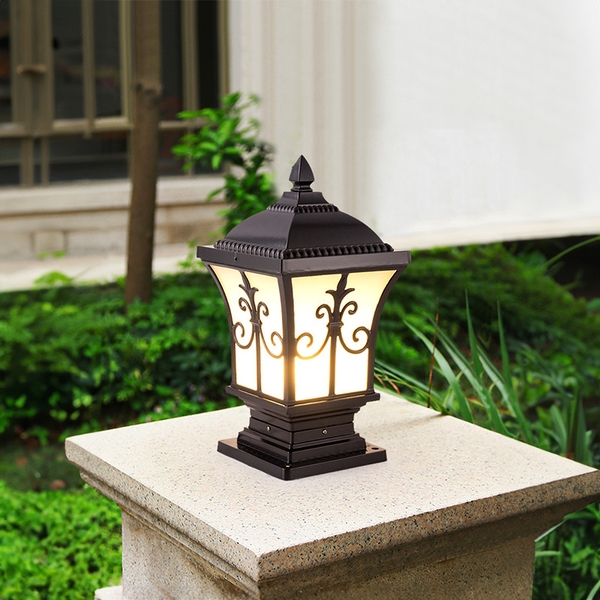 Đèn trụ cổng ROL 136