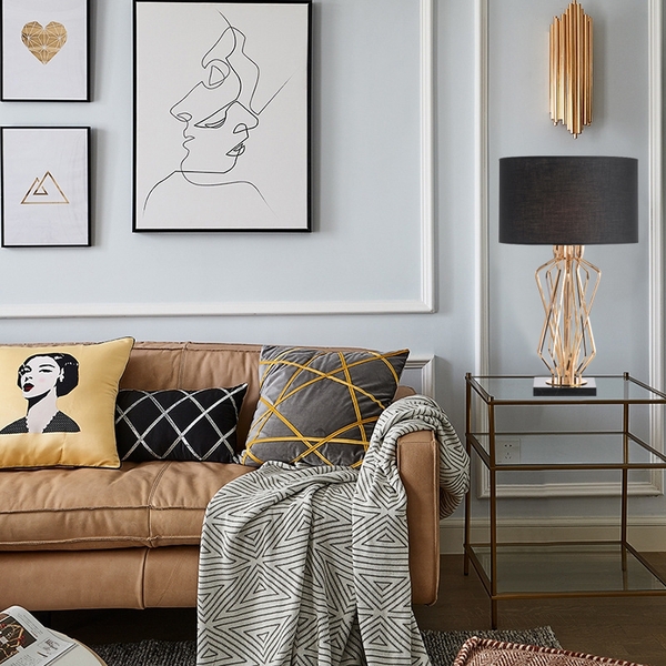 ĐÈN BÀN ART - 831