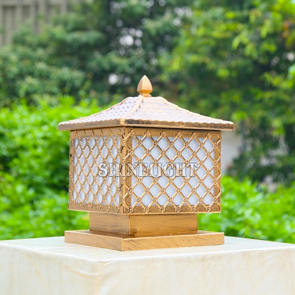 Đèn trụ cổng SLTC210