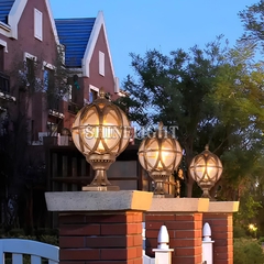 Đèn trụ cổng tròn thủy tinh SLTCU25